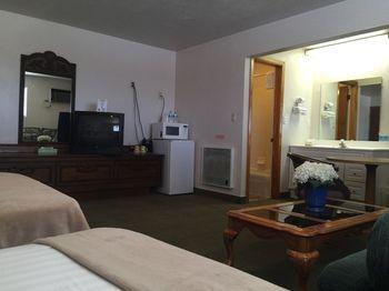 Motel The Sands 2*