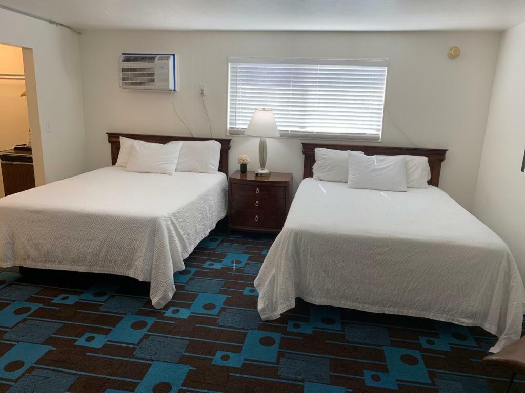 The Sands Motel 2*